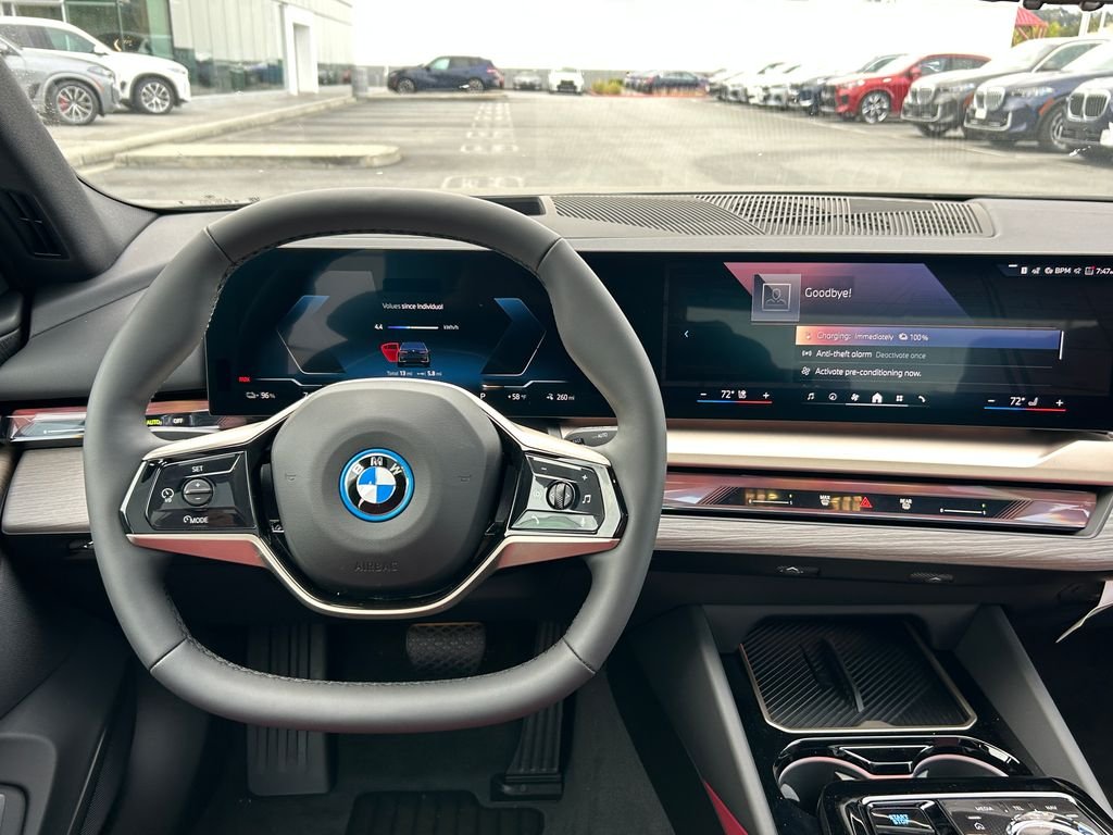 New 2027 Black Sapphire Metallic BMW eDrive40 image 17