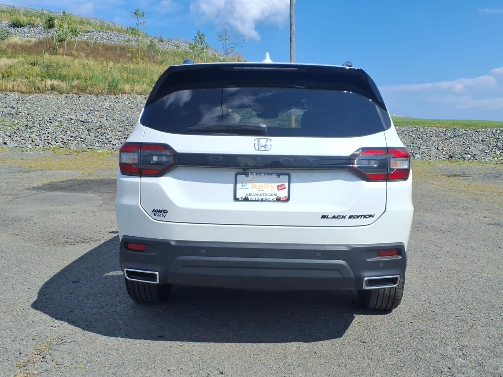 2025 Honda Pilot Black Edition - Photo 6