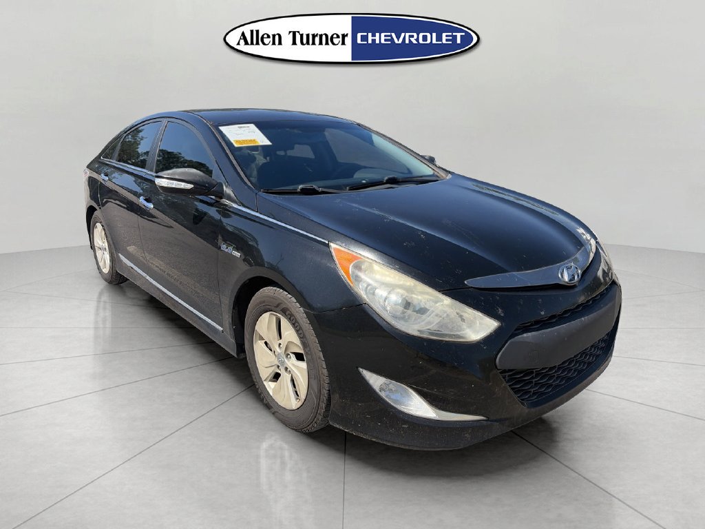 Used 2015 Hyundai Sonata Hybrid Base with VIN KMHEC4A41FA137890 for sale in Crestview, FL