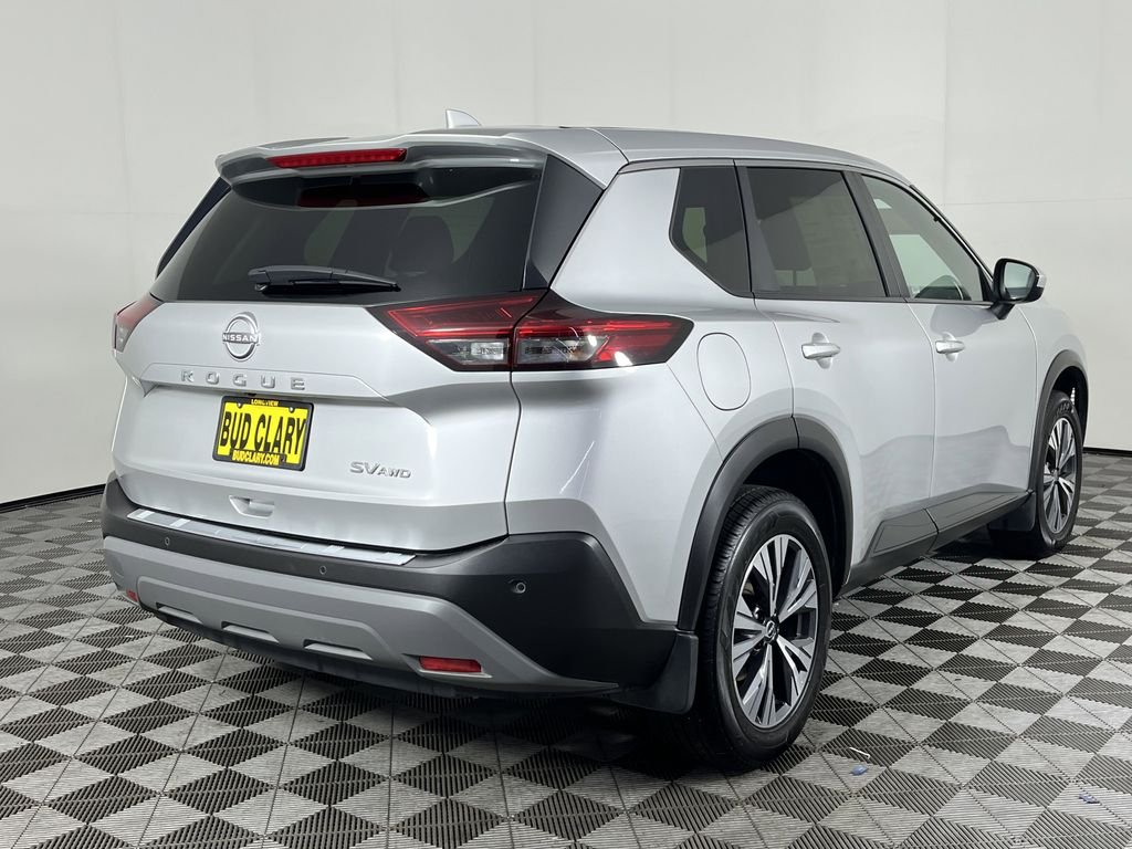 2023 Nissan Rogue SV photo 4