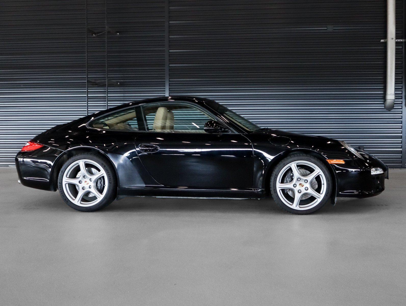 Used 2009 Black Porsche Carrera Coupe w/6-speed manual transmission image 11