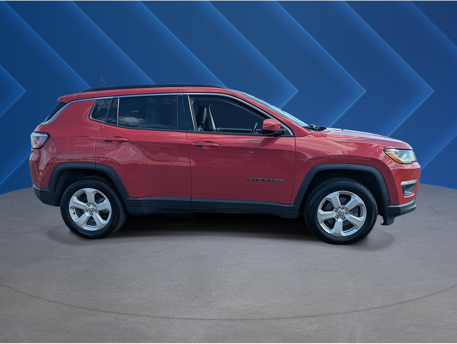 Used 2018 Jeep Compass Latitude with VIN 3C4NJDBB9JT150069 for sale in Surprise, AZ