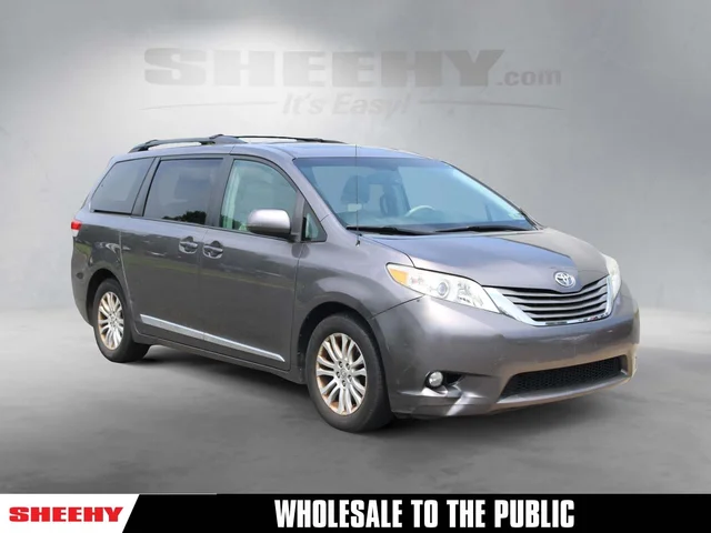 2011 Toyota Sienna XLE