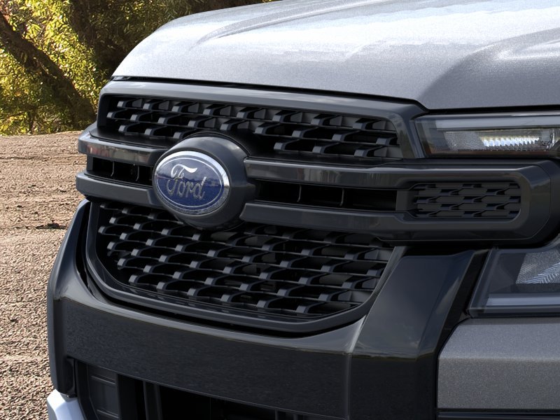 New 2026 Carbonized Gray Metallic Ford XLT image 49