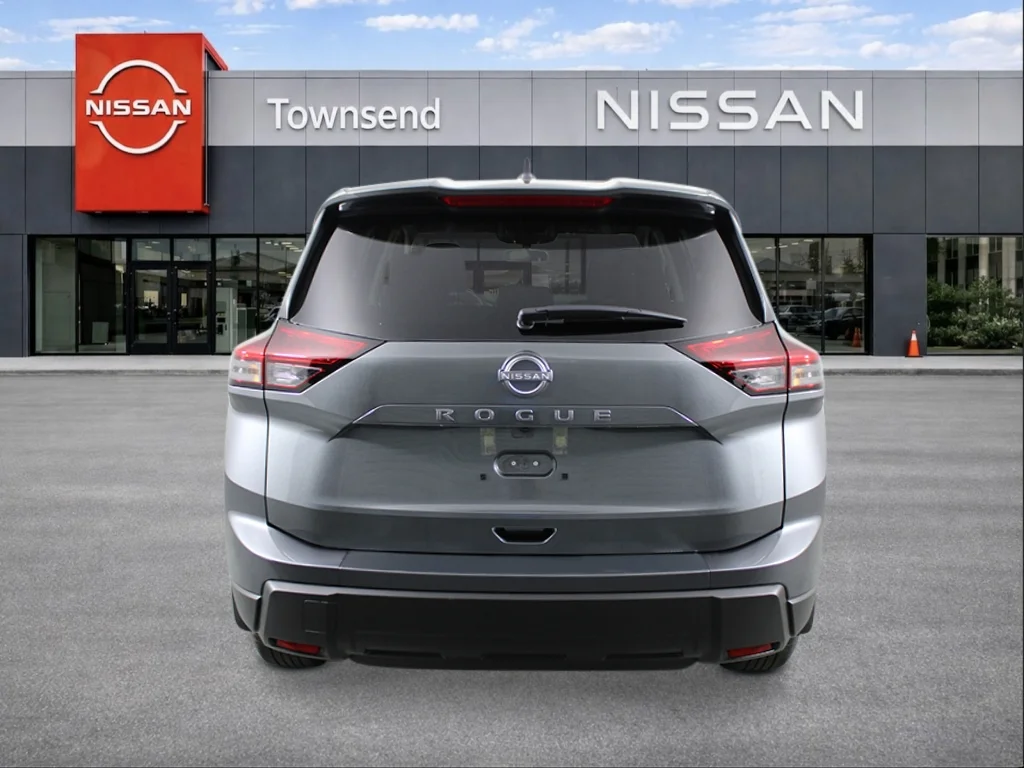 Used 2026 Gun Metallic Nissan Dark Armor image 4