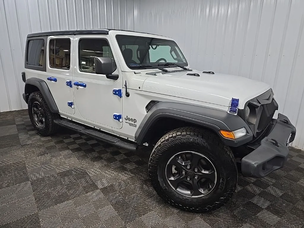 Used 2019 White Jeep Unlimited Sport S image 7