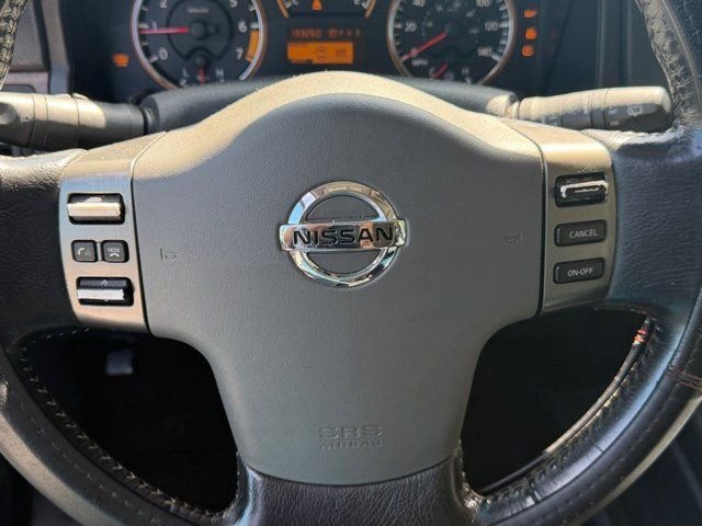 Used 2010 Blue Nissan Titanium image 17