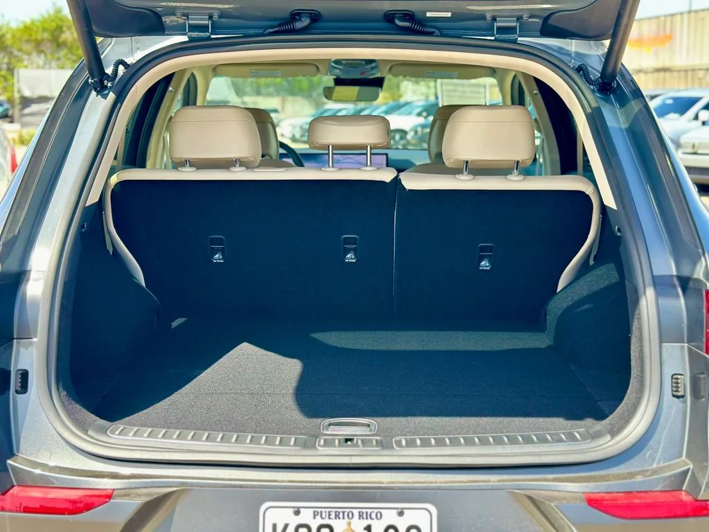 Used 2026  Genesis  image 15
