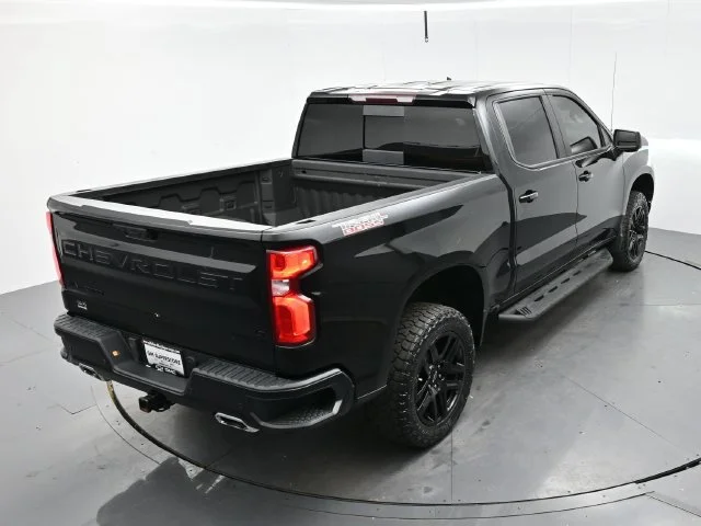 Used 2022 BLACK Chevrolet LT Trail Boss image 38