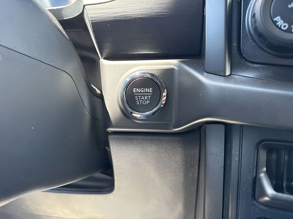 Used 2025 White Ford Tremor image 24