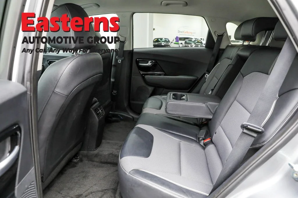 Used 2022 Gray Kia EX image 22