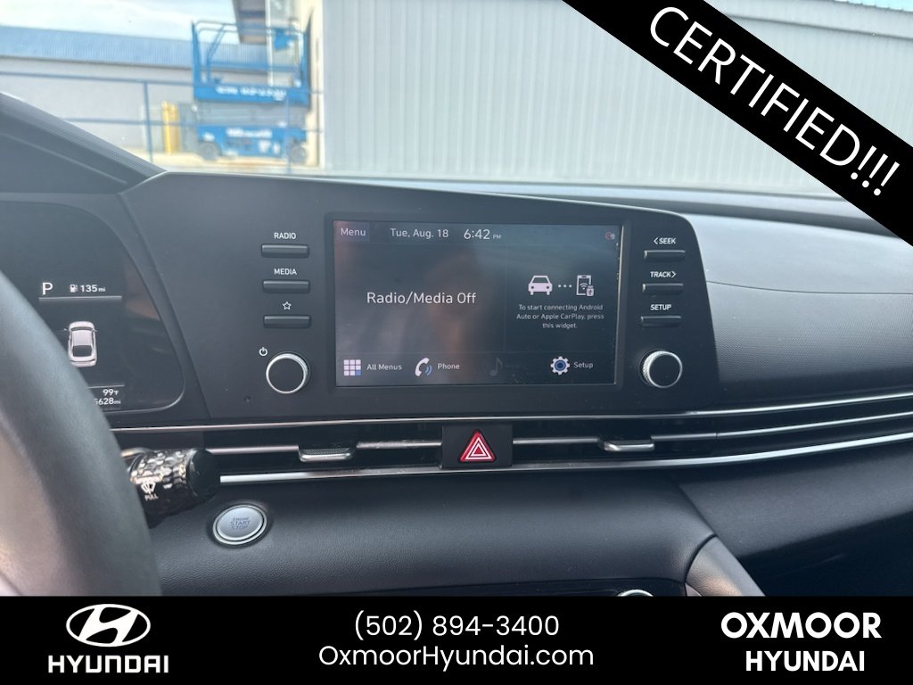 Certified Used 2022 Phantom Black Hyundai SEL image 4
