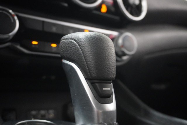 Used 2025  Nissan SV image 23