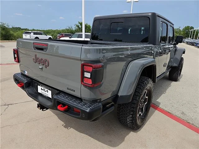 Used 2021 Sting-Gray Clearcoat Jeep Rubicon 4x4 Crew Cab 5 ft. box image 4