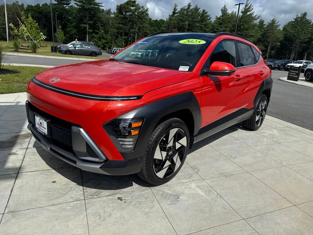 Used 2025 Orange Hyundai Limited image 3