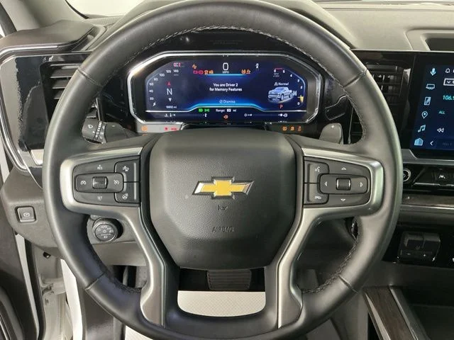 Used 2024  Chevrolet LTZ image 17