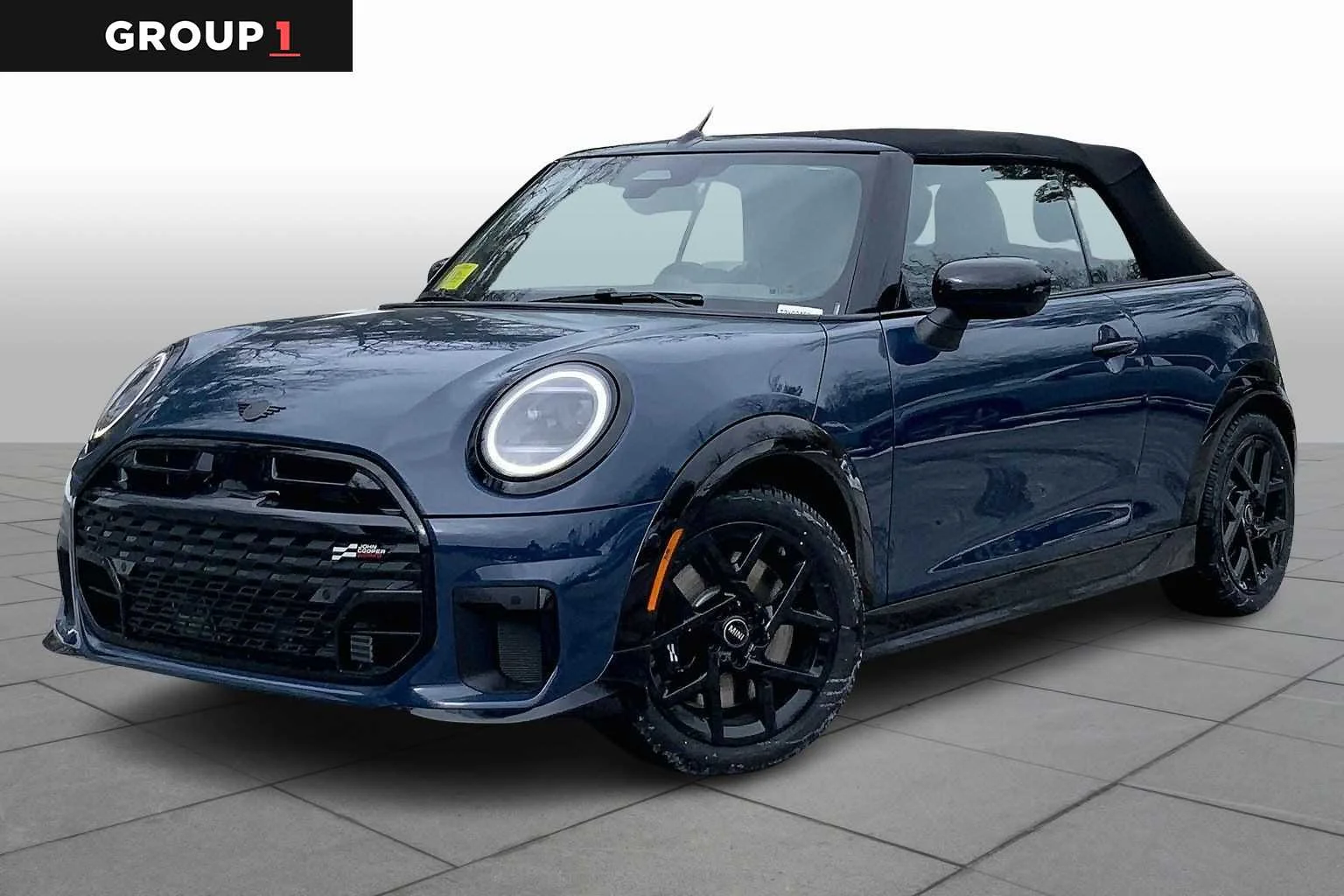 2026 MINI Convertible Cooper S's photo