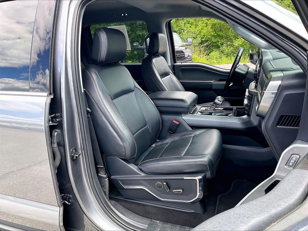 Used 2023 Carbonized Gray Metallic Ford Lariat image 10