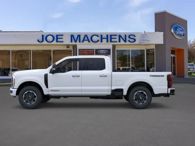 New 2026 Star White Metallic Tri-Coat Ford F-350® Platinum® image 4