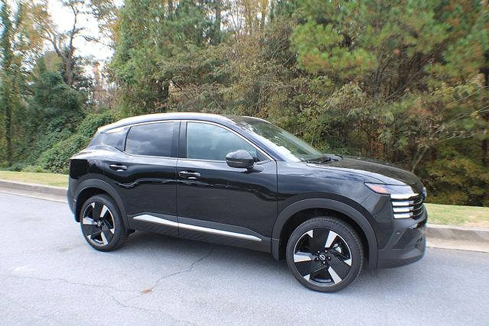 2026 Nissan KICKS
