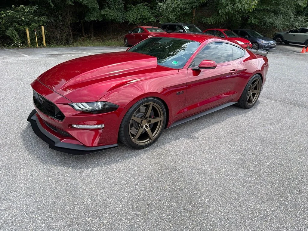 Certified Used 2019 Red Ford GT Premium image 3