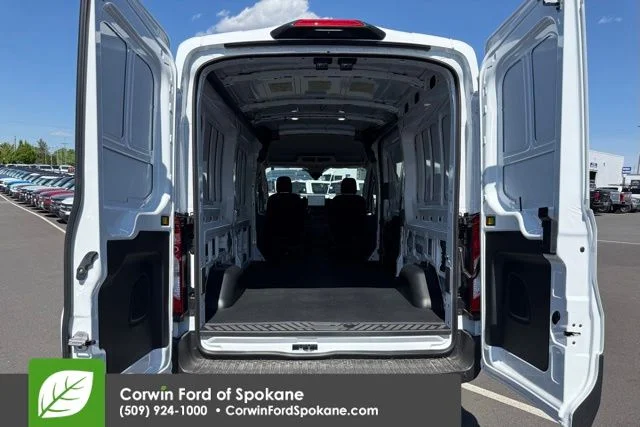New 2026 Oxford White Ford Base image 15