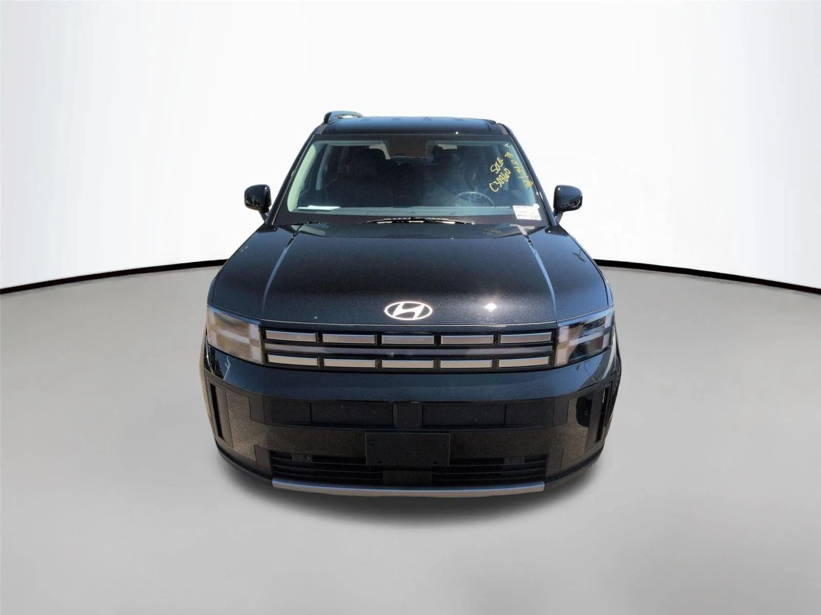 Used 2026 Phantom Black Hyundai SEL image 4
