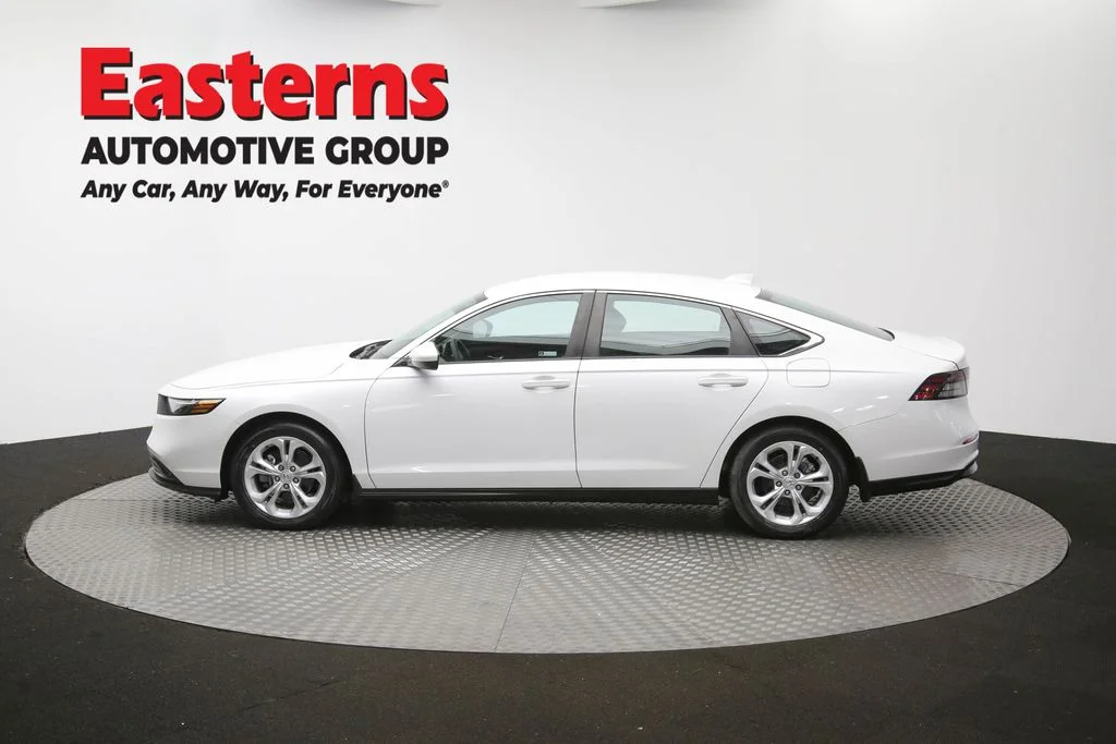Used 2023 White Honda LX image 60