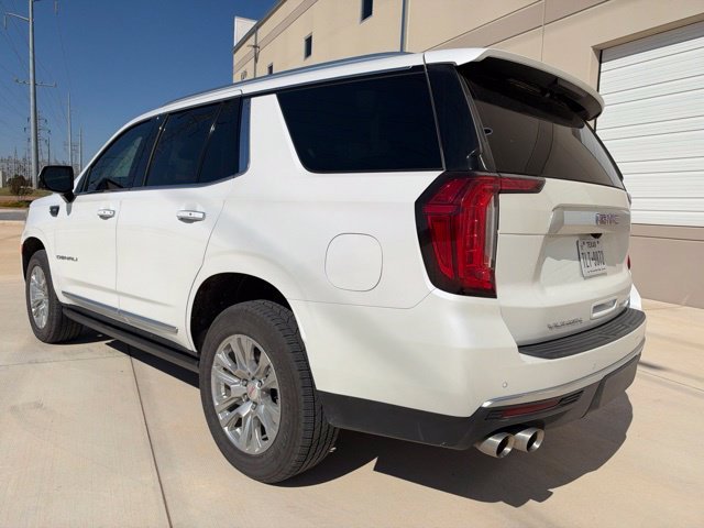 Used 2023 White GMC Denali image 7