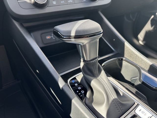 New 2026 Hampton Gray Hyundai SE image 28