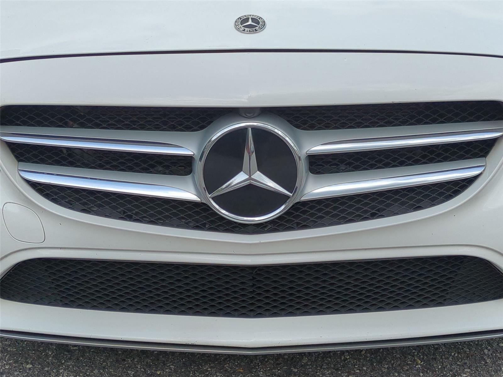 Used 2021 Polar White Mercedes-Benz C 300 image 14