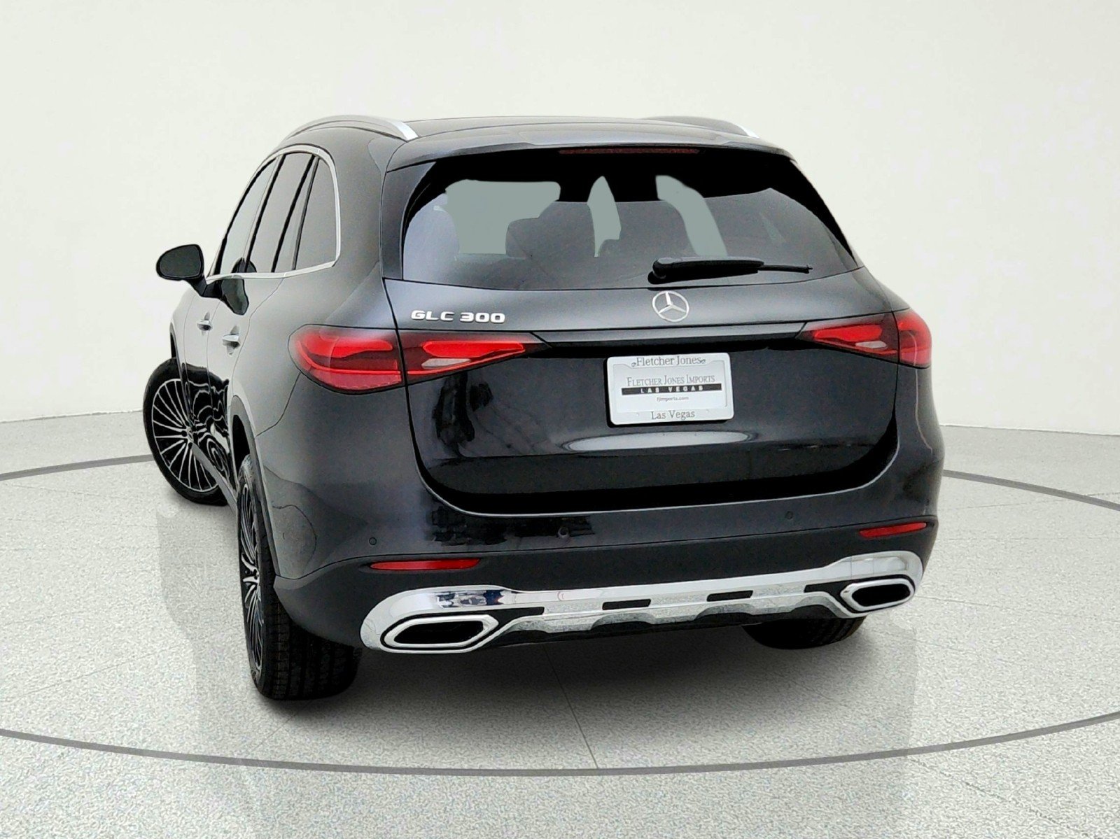 New 2026 Graphite Grey Metallic Mercedes-Benz GLC 300 SUV image 11