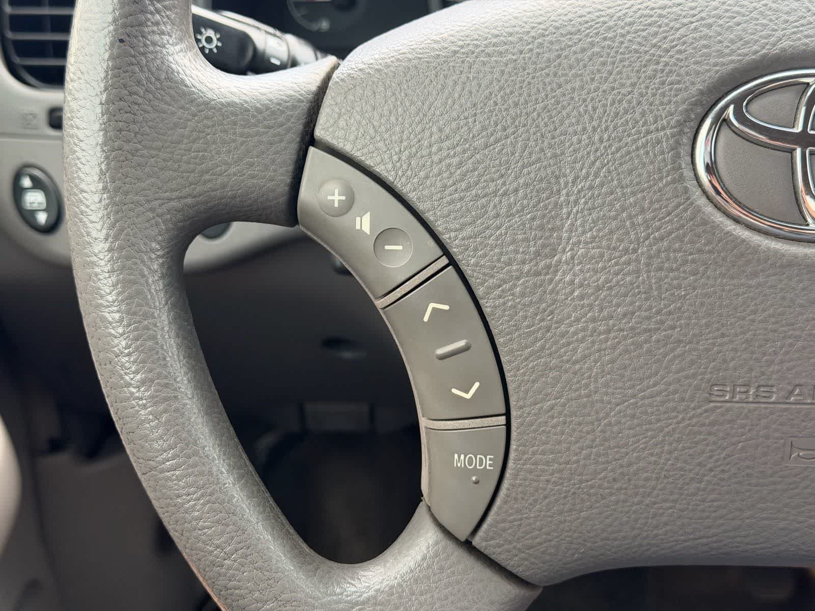 Used 2005 Phantom Gray Pearl Toyota SR5 image 15