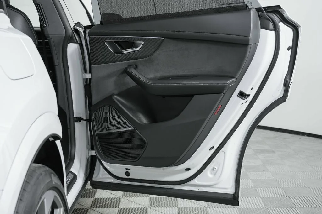 Used 2024 White Audi 4.0T image 69