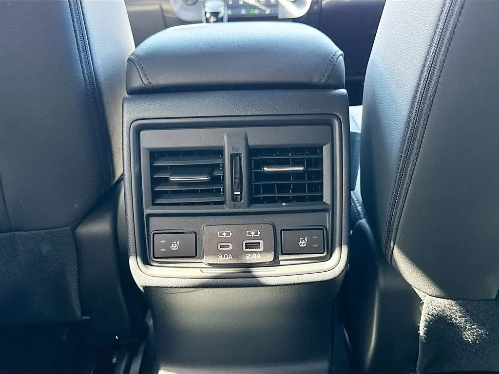 2026 Subaru Outback Limited - Photo 32