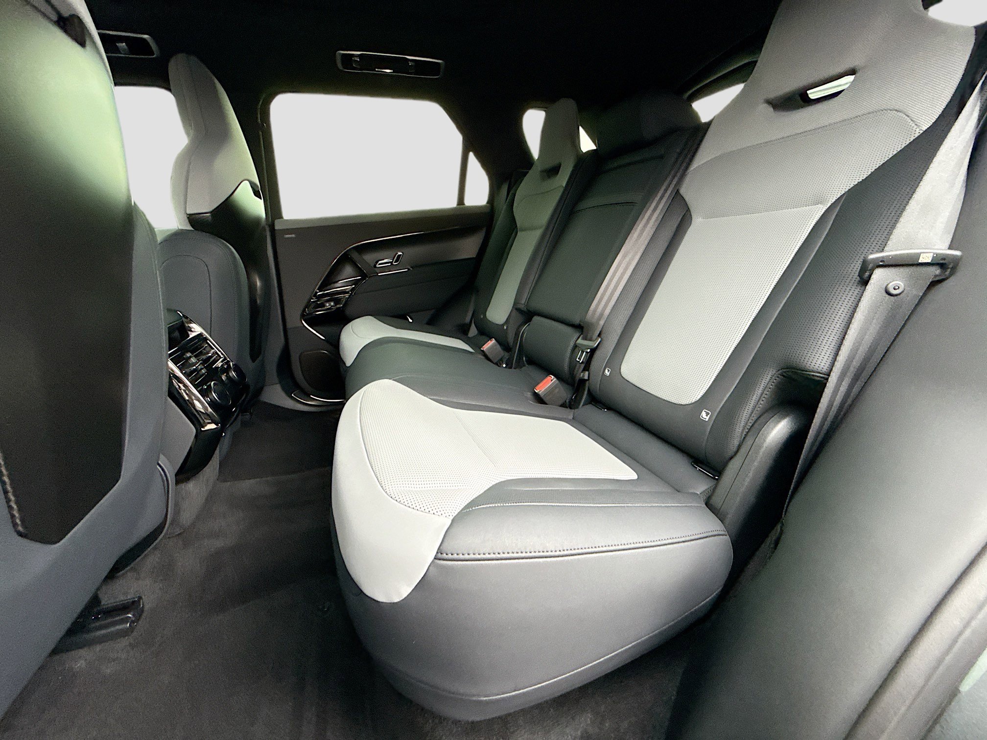 Used 2026 Gray Land Rover SV Carbon image 20