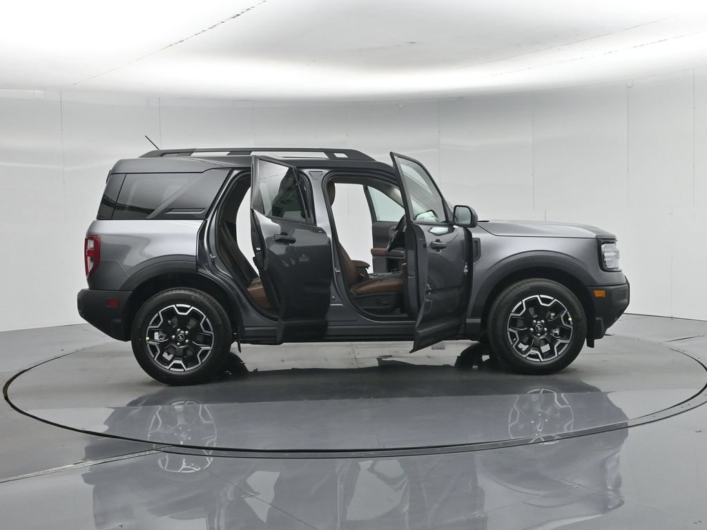 New 2026 Carbonized Gray Metallic Ford Outer Banks image 4
