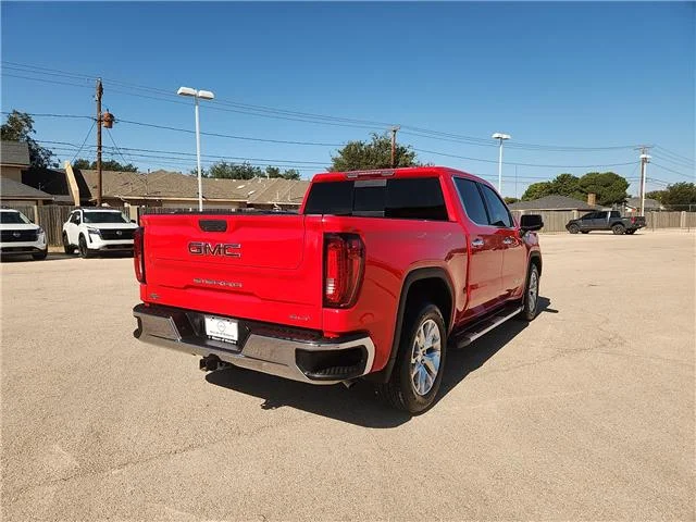 Used 2022 Cardinal Red GMC SLT 4x2 Crew Cab 5.75 ft. box 147.4 in. WB image 3