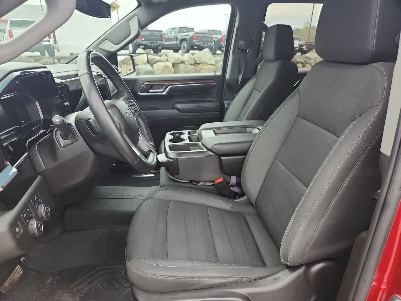 2023 Chevrolet Silverado 1500 RST - Photo 12