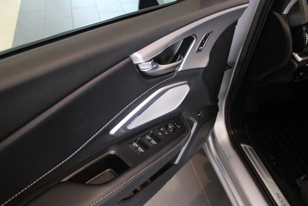New 2026 Solar Silver Metallic Acura Technology Package image 28