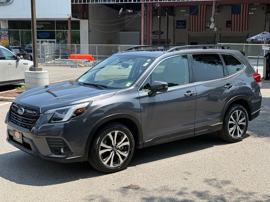 Used 2024 Magnetite Gray Metallic Subaru Limited image 4