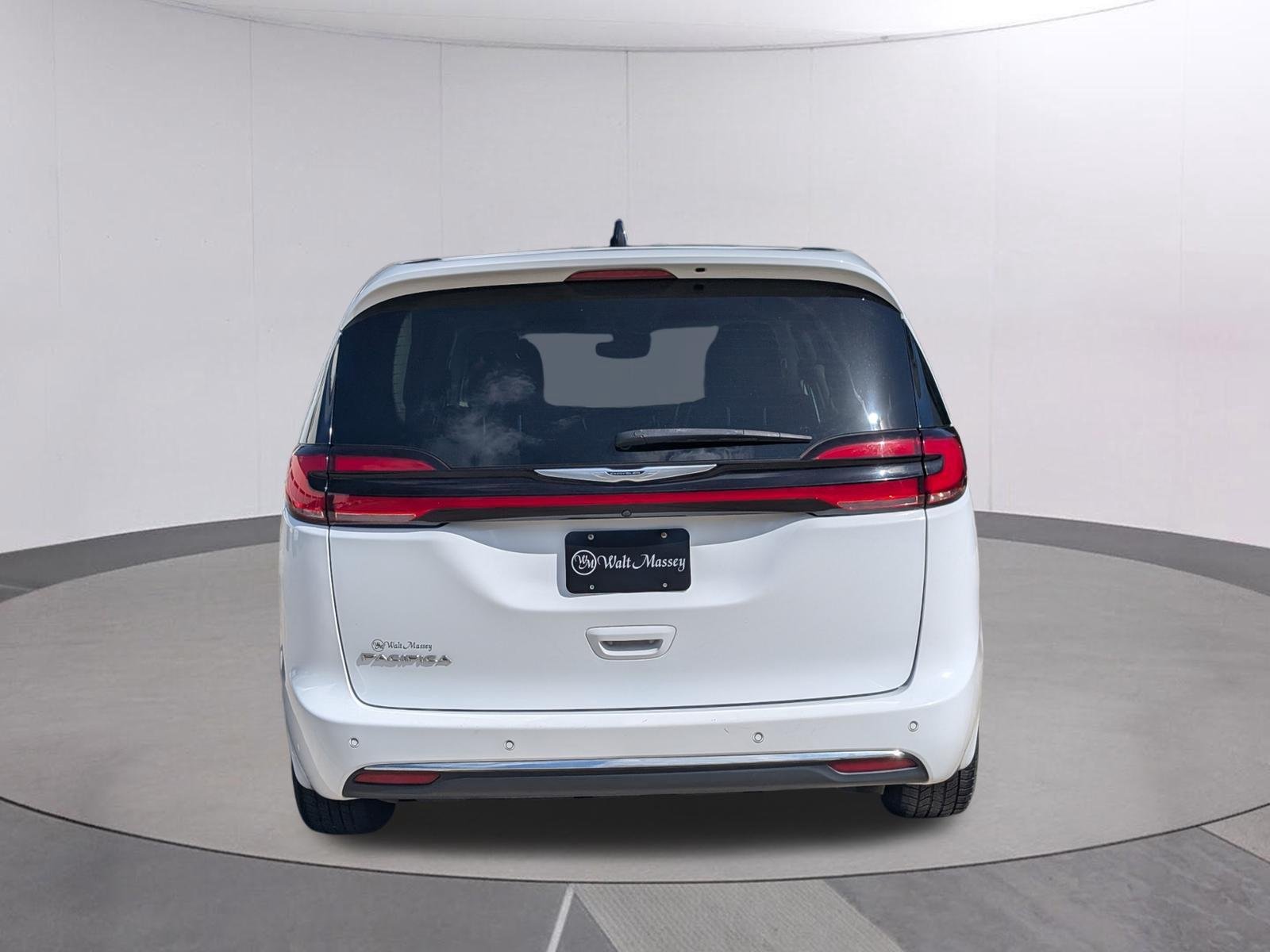 Used 2024 Bright White Clearcoat Chrysler Touring L image 4