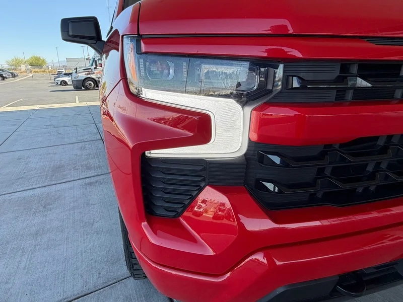 Used 2022 Red Hot Chevrolet RST image 28
