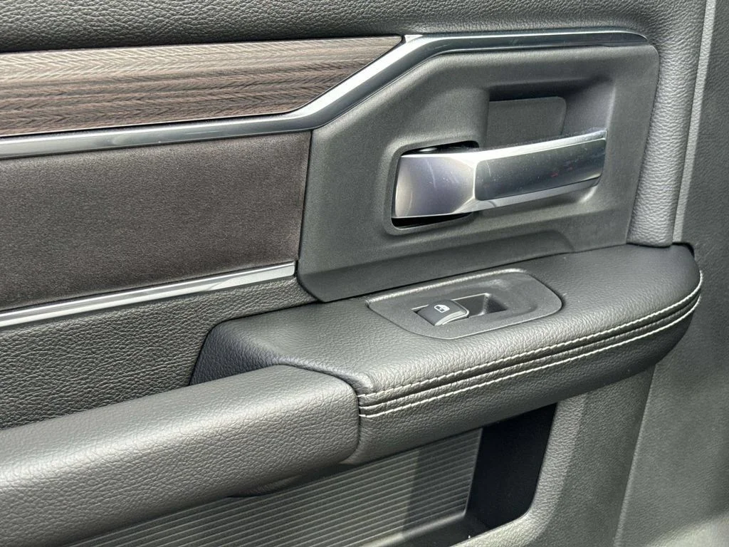New 2026 Ceramic Gray Clear-Coat Exterior Paint RAM Laramie image 11