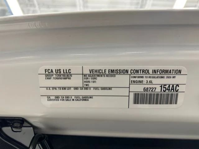 New 2026 Bright White Clear-Coat Exterior Paint Jeep 85th Anniversary Edition image 19