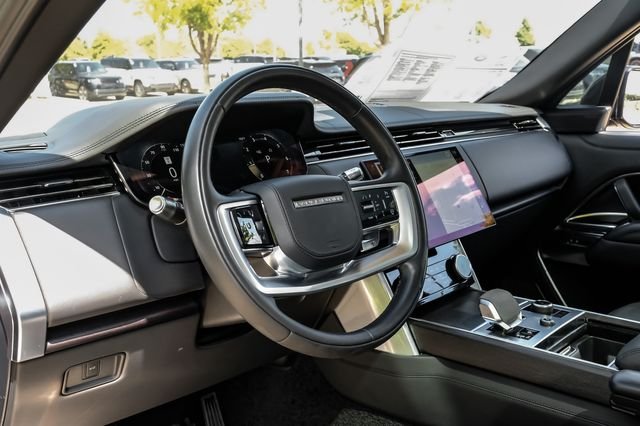 Used 2022 Gray Land Rover First Edition image 22