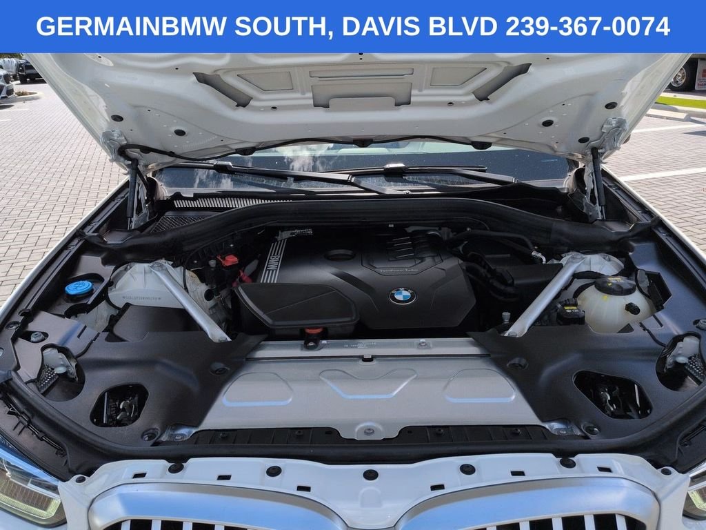 Used 2022 Alpine White BMW sDrive30i image 14