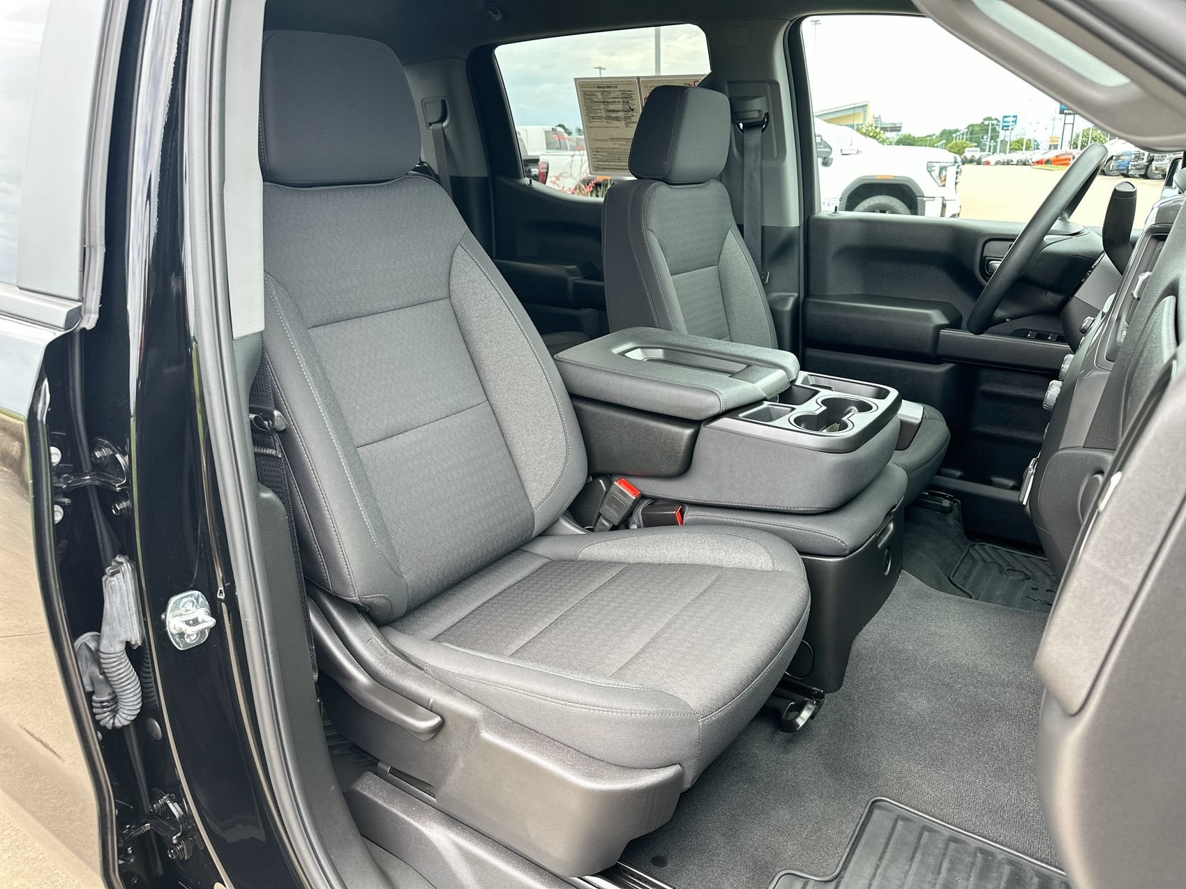 Used 2025 Black Chevrolet Custom image 23