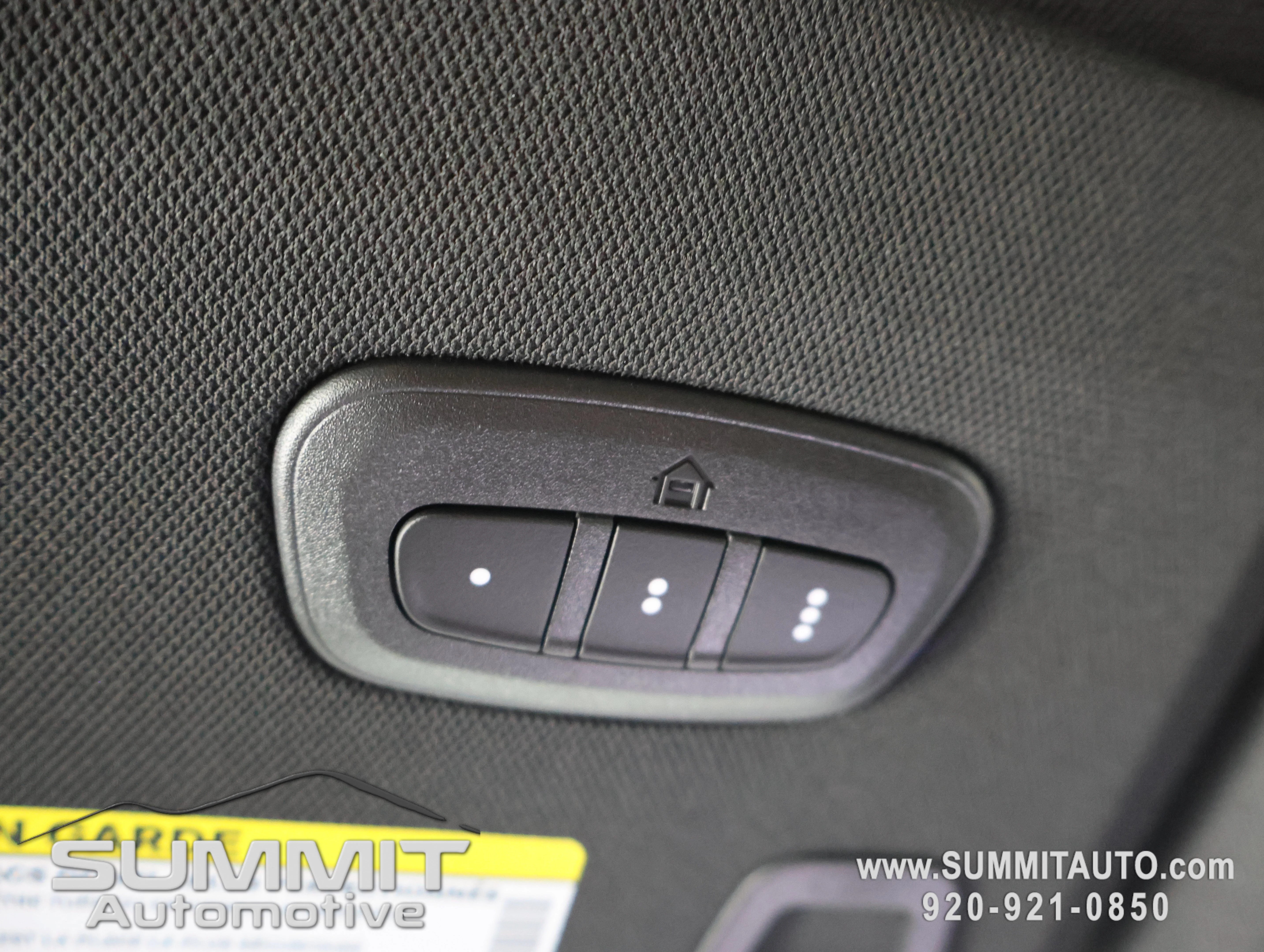 New 2026 Diamond Black Crystal Pearl-Coat Exterior Paint Jeep Limited Reserve image 78