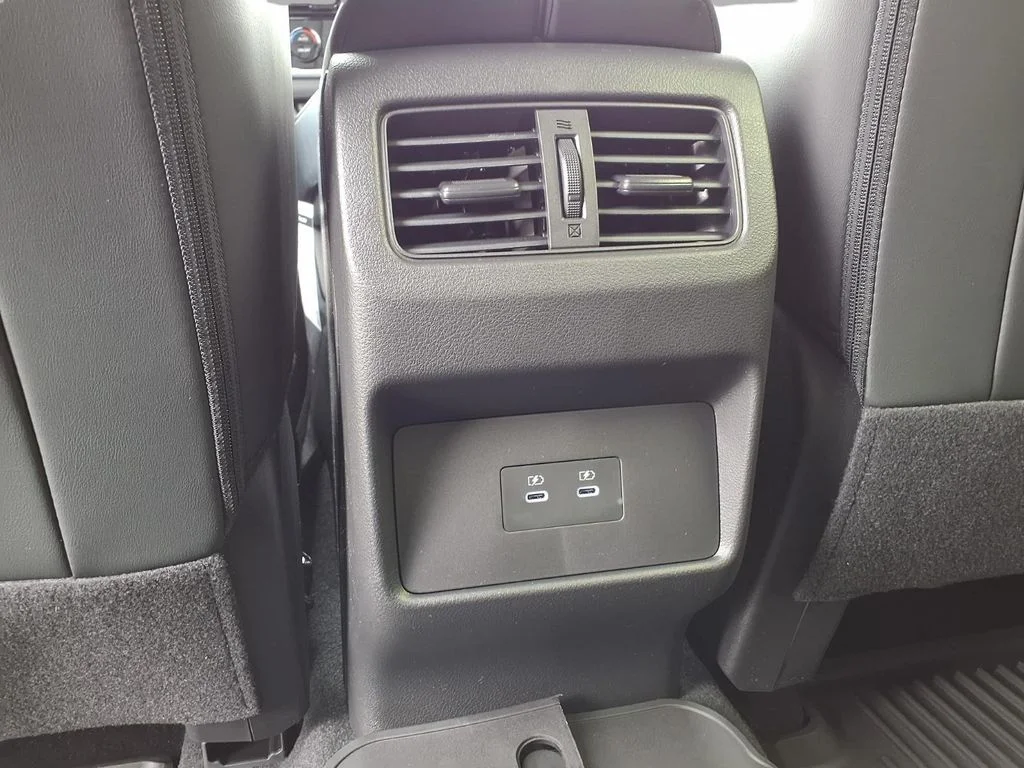 New 2026 Obsidian Green Pearl Nissan Platinum image 24
